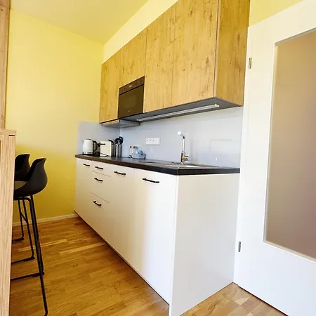 Horsky Klinovecke Louky 182-3 *