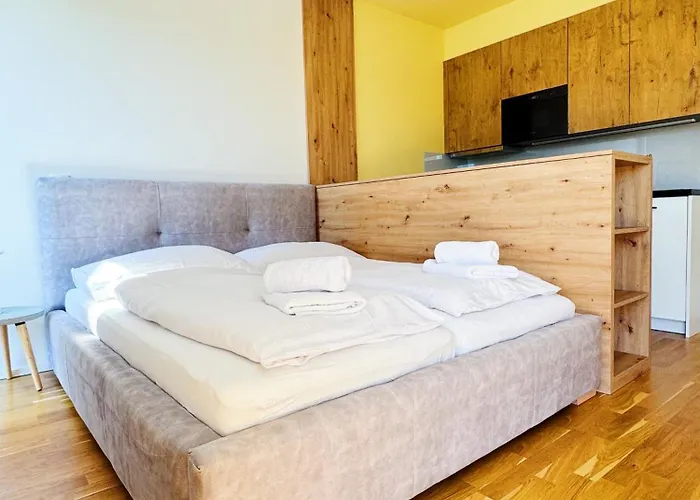 Horsky Klinovecke Louky 182-3 * Loučná pod Klínovcem